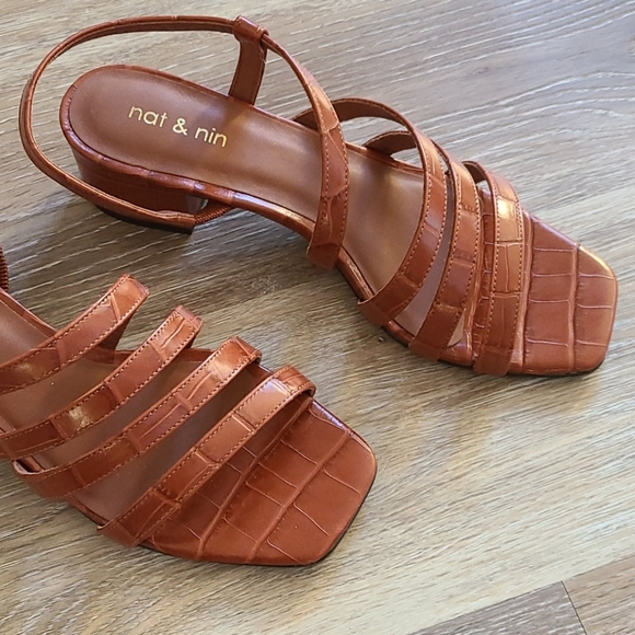 Nat and Nin Sandal Strappy Heels - Picture 9 of 9